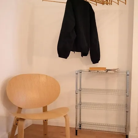Apartamento Frisch Renoviertes Altbau 2 Parkplaetze Im Leipziger Westen, Fuer Gruppen Bis 6 Personen, 10 Minuten Vom Zentrum Leipzig