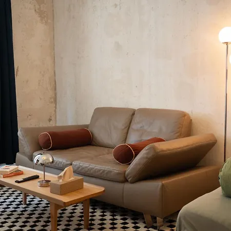 Apartamento Frisch Renoviertes Altbau 2 Parkplaetze Im Leipziger Westen, Fuer Gruppen Bis 6 Personen, 10 Minuten Vom Zentrum Leipzig