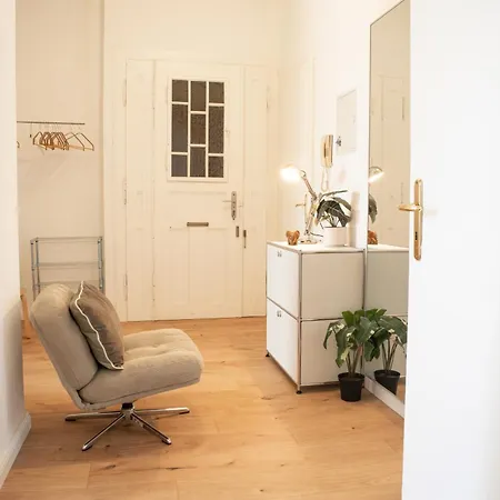 Frisch Renoviertes Altbau 2 Parkplaetze Im Leipziger Westen, Fuer Gruppen Bis 6 Personen, 10 Minuten Vom Zentrum Apartamento