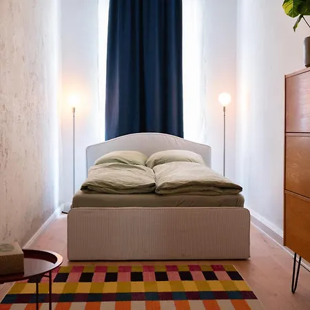 Apartamento Frisch Renoviertes Altbau 2 Parkplaetze Im Leipziger Westen, Fuer Gruppen Bis 6 Personen, 10 Minuten Vom Zentrum *